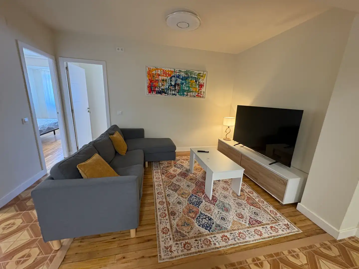 Wohnzimmer von Wohnung zur Miete in Ferrol mit Abstellraum, Möbliert und Ofen