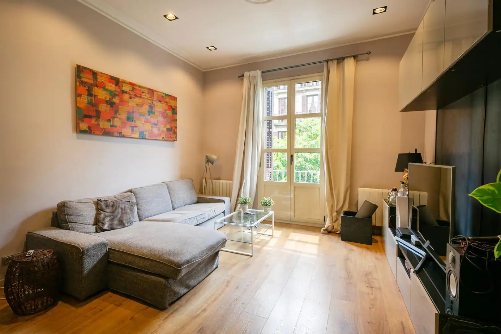 Sala de estar de Piso de alquiler en Barcelona con Calefacción, Parquet y Amueblado