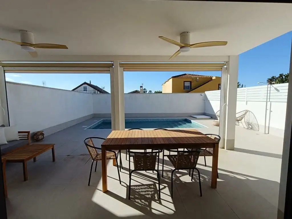 Villa mit Pool zum Verkauf in Zona Carrefour - Urbanizaciones, imagen 22