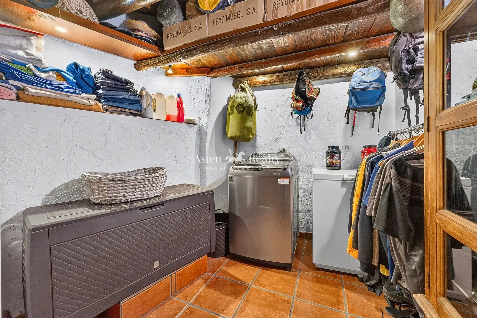 Houses for sale in Guía de Isora  with Air Conditioner, Private garden and Terrace