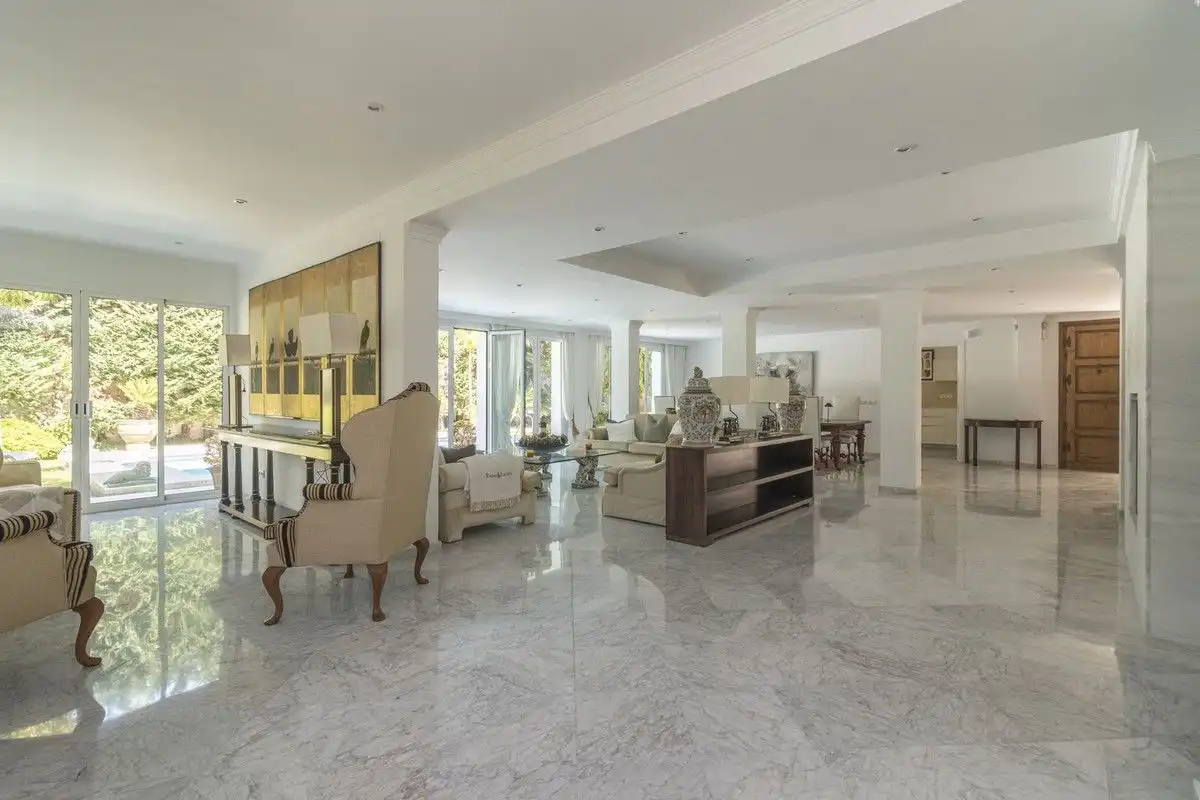 Sala d'estar de Casa o xalet en venda en Mijas amb Terrassa i Piscina comunitària