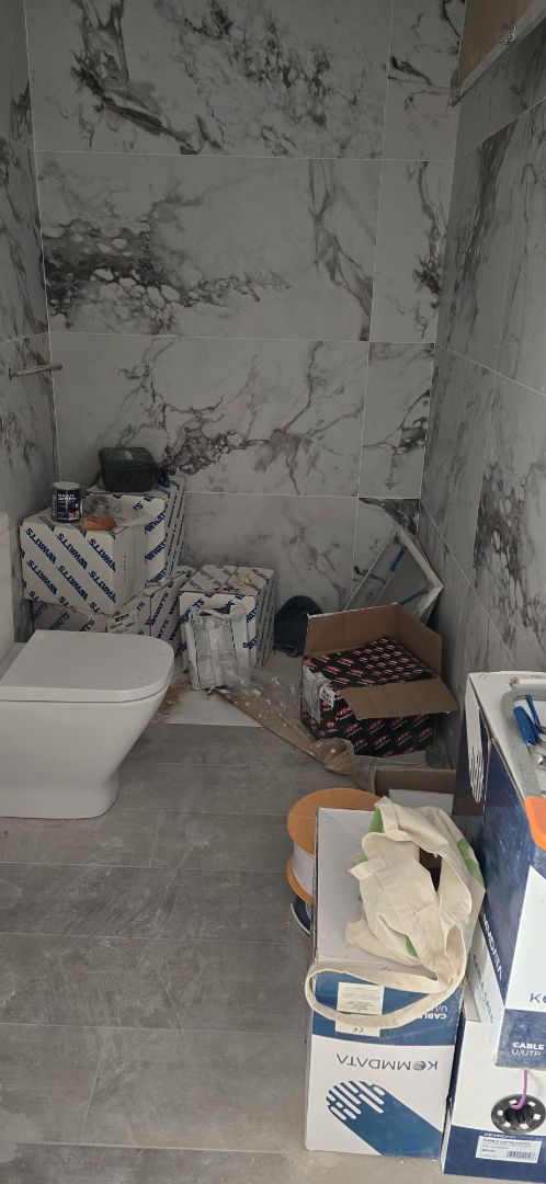 Bathroom of Flat for sale in Sabadell  with Air Conditioner, Heating and Private garden