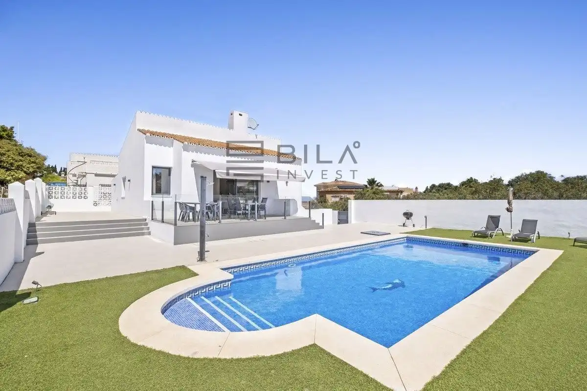 Villa avec piscine à vendre à El Faro