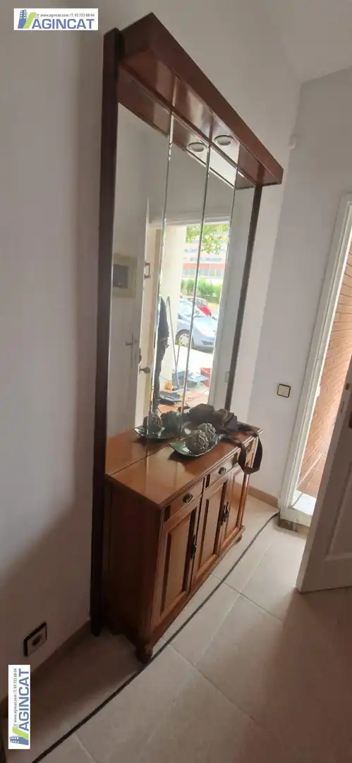 Casa adosada de lloguer a Carrer Carrer de Conillera, Els Merinals