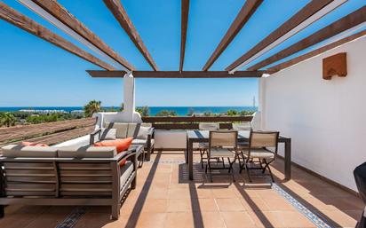 Terrasse von Dachboden zum verkauf in Estepona mit Klimaanlage und Terrasse