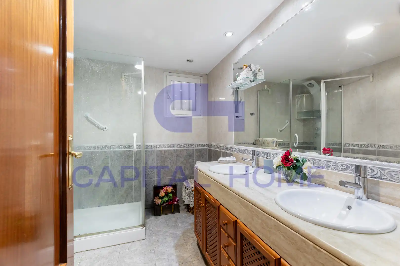 Baño de Piso en venta en Fuenlabrada con Aire acondicionado, Calefacción y Terraza
