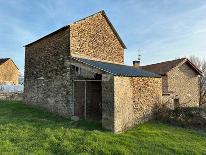 Vista exterior de Casa o xalet en venda en Jaca amb Jardí privat i Traster