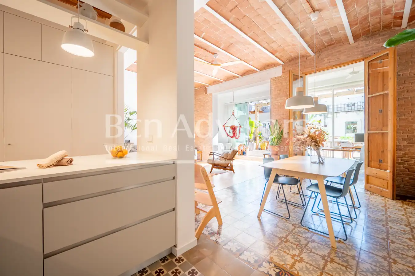 Vista exterior de Piso en venta en Barcelona con Aire acondicionado, Calefacción y Parquet