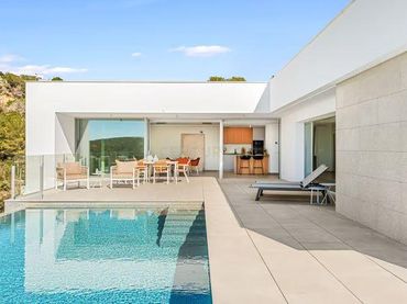 Casa con piscina in vendita a Urbanización Cumbre del Sol, El Poble Nou de Benitatxell/Benitachell, Spain