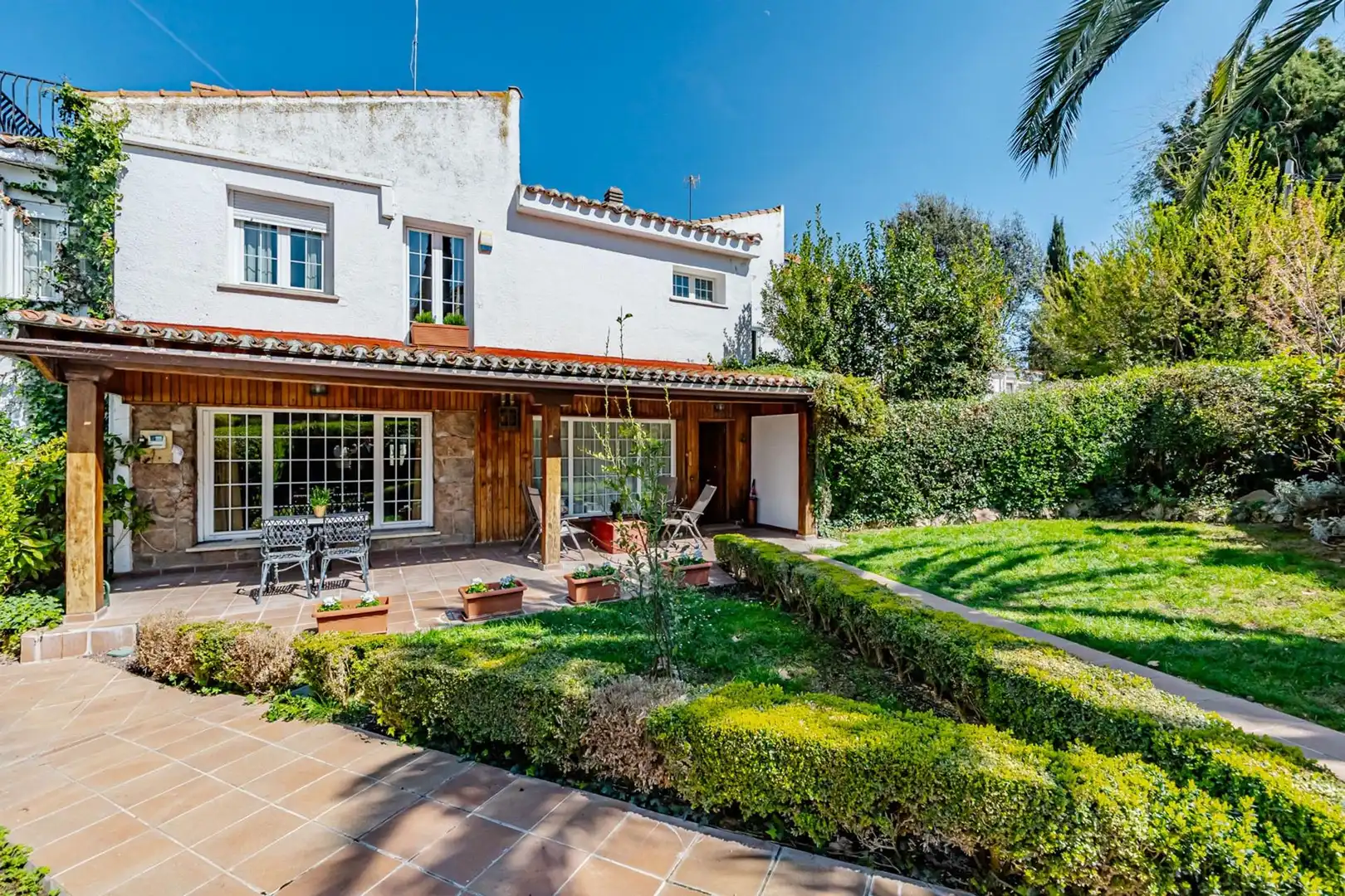 Jardín de Casa adosada en venta en Pozuelo de Alarcón con Aire acondicionado, Calefacción y Jardín privado