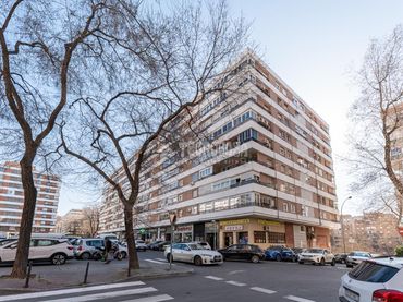 Piso con ascensor en venta en Fuencarral - El Pardo