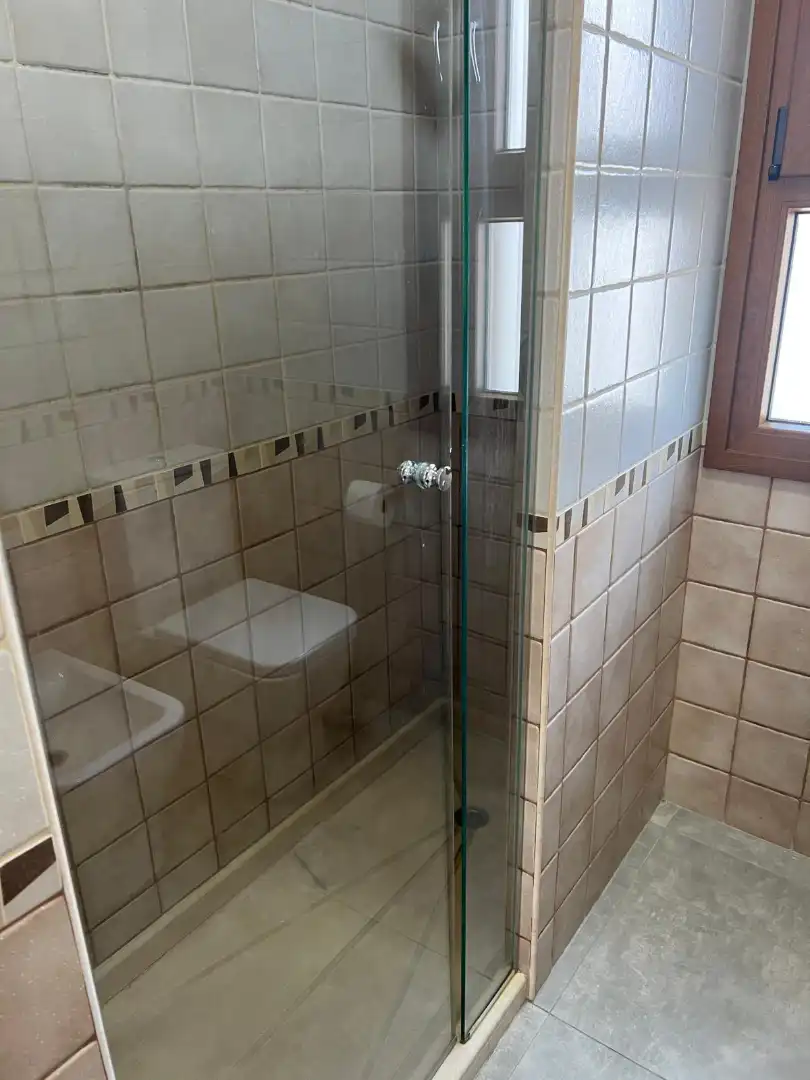 Bathroom of Houses for rent in El Cuervo de Sevilla  with Air Conditioner, Terrace and Furnished