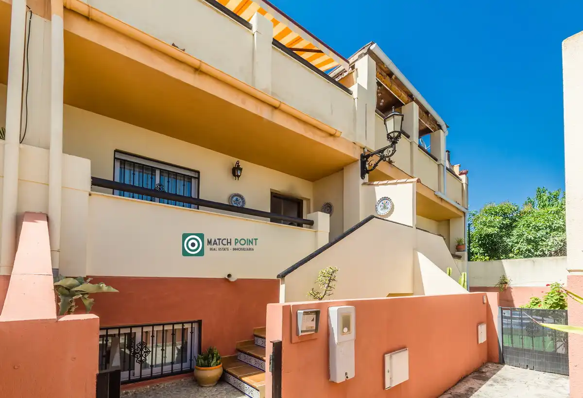 Vista exterior de Casa o chalet en venta en Almuñécar