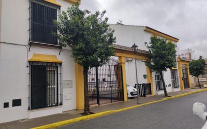 Exterior view of House or chalet for sale in Palomares del Río