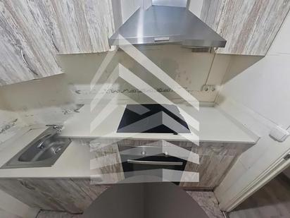 Cuina de Pis en venda en L'Hospitalet de Llobregat amb Parquet i Balcó