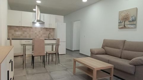Foto 4 von Wohnung zur Miete in Calle Sinceridad, Palmete, Sevilla Capital