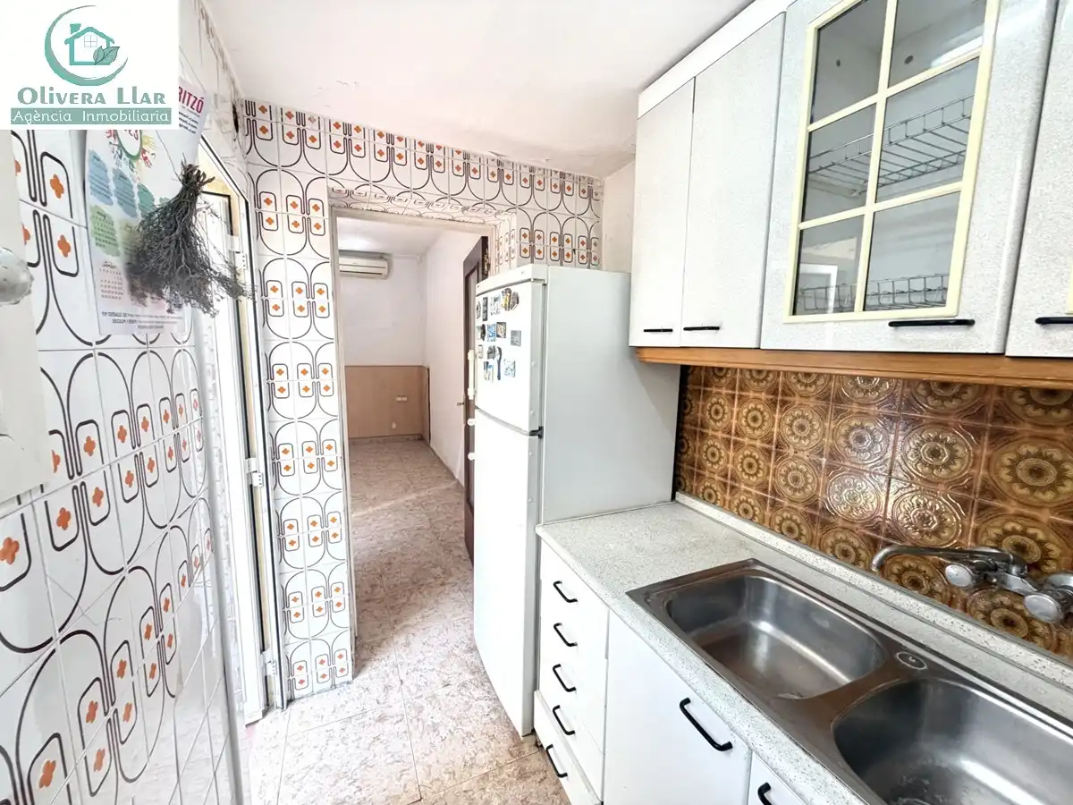 Cuina de Planta baixa en venda en Viladecans amb Aire condicionat, Terrassa i Traster