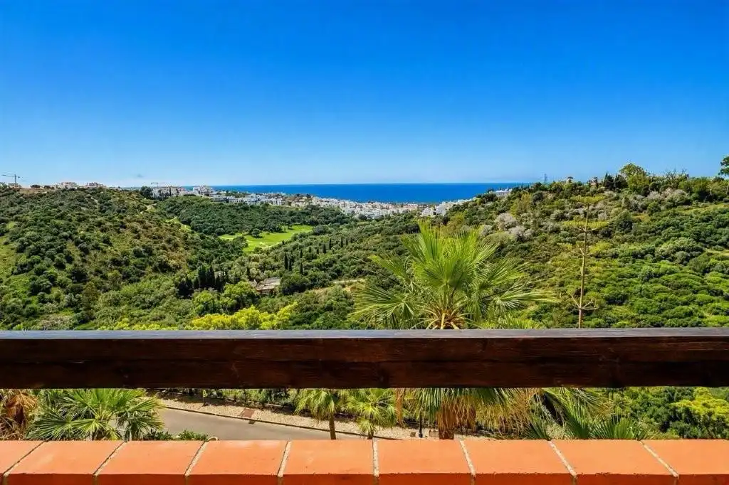 Pis amb piscina en venda a Avenida la Reserva de Marbella, imagen 7