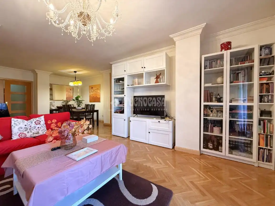 Sala de estar de Piso en venta en Alcalá de Henares con Aire acondicionado y Terraza