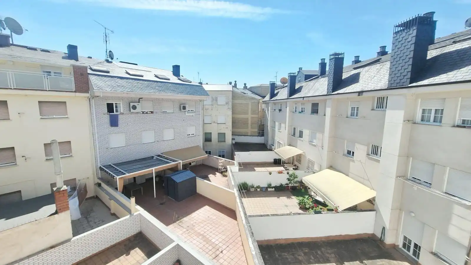 Vista exterior de Piso en venta en Ponferrada