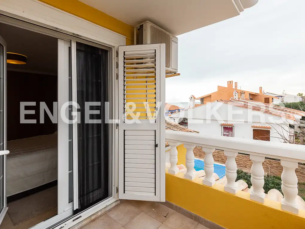 Balcony of Houses for sale in Cullera  with Air Conditioner, Heating and Private garden