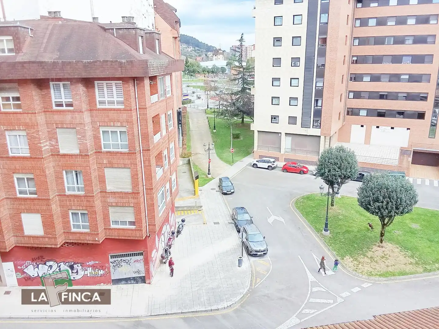 Parking of Flat for sale in Oviedo   with Heating and Parquet flooring