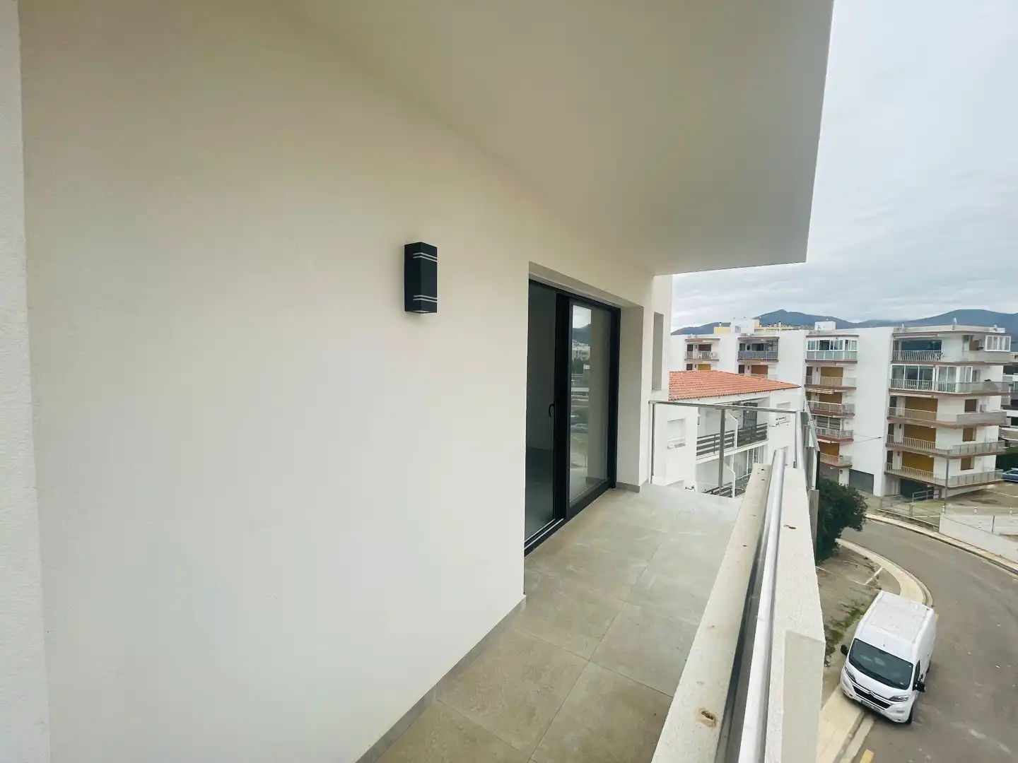 Balcony of Duplexes for sale in Roses  with Air Conditioner, Heating and Terrace