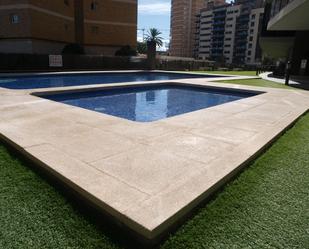 Piscina de Apartament de lloguer en Alicante / Alacant amb Aire condicionat i Terrassa