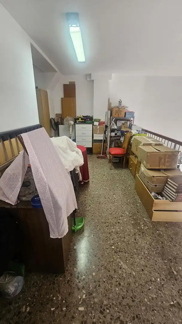 Gewerbefläche zum Verkauf in Carrer del Violinista Vellsola, imagen 10