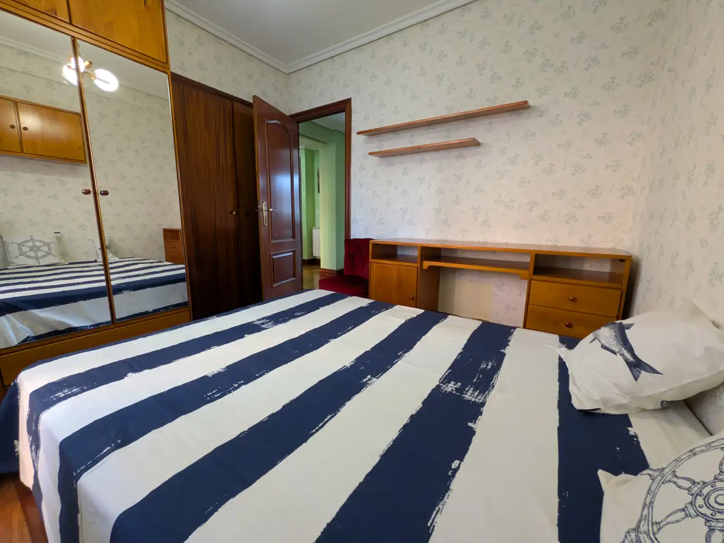 Habitación de Piso en venta en Errenteria con Calefacción, Amueblado y Horno