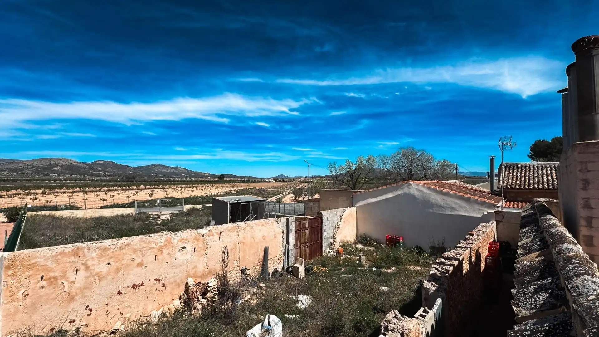 Casa o xalet en venda en Monóvar  / Monòver amb Aire condicionat, Calefacció i Jardí privat