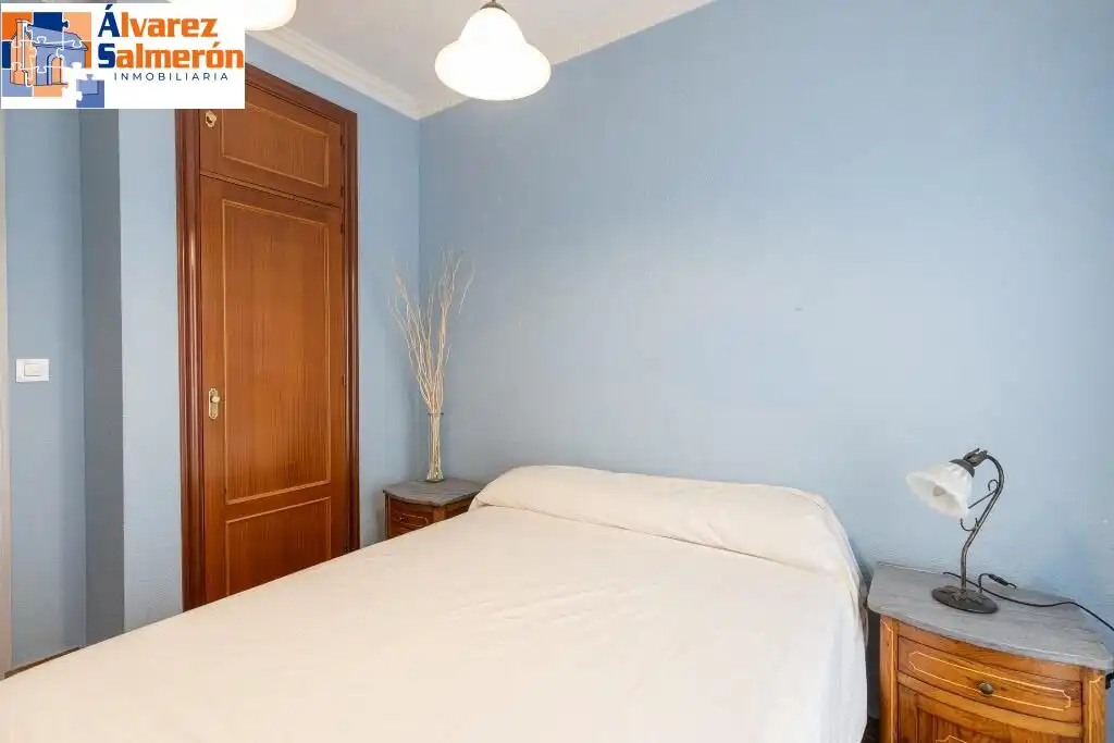 Bedroom of Detached homes for sale in Granada  with Terrace and Community pool