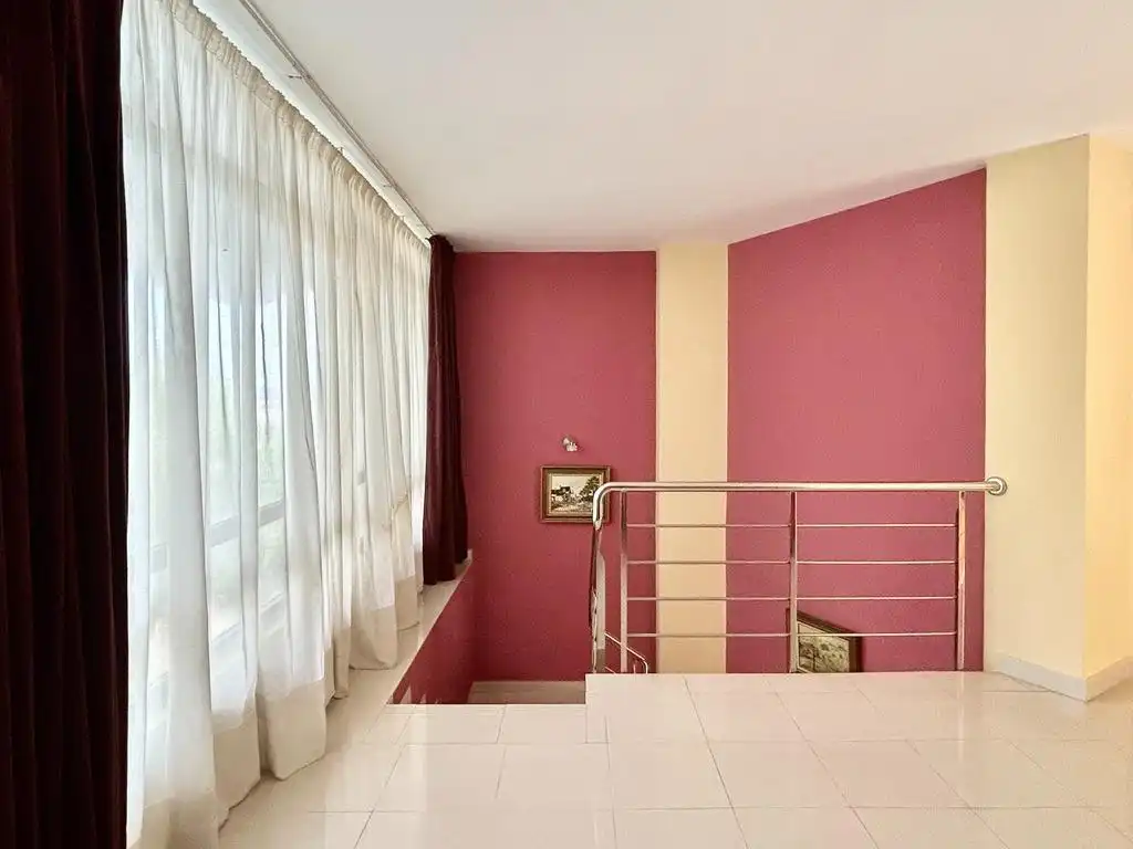 Casa o xalet en venda en Badajoz amb Aire condicionat, Calefacció i Jardí privat