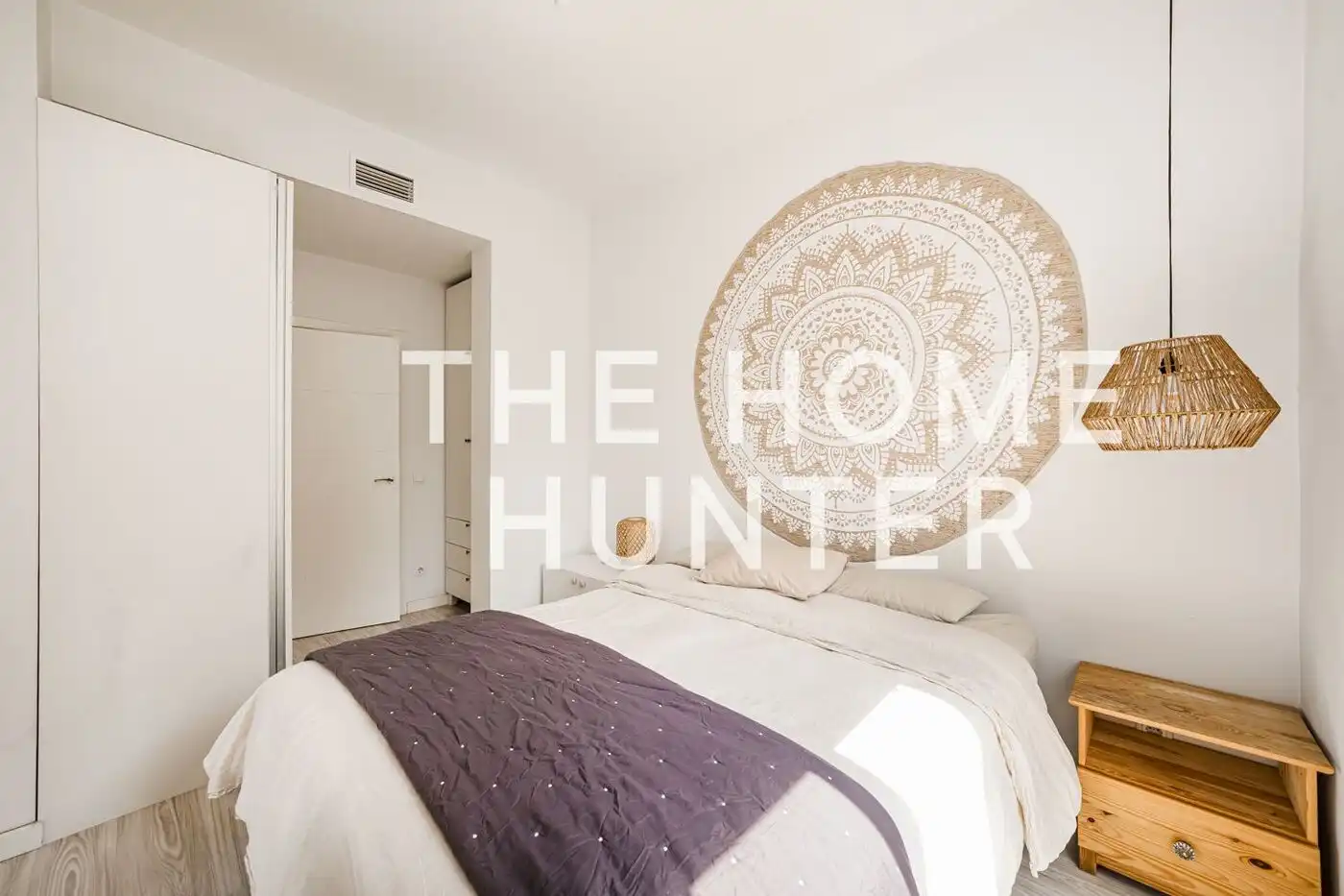 Bedroom of Flat for rent in Madrid  with Air Conditioner, Heating and Furnished