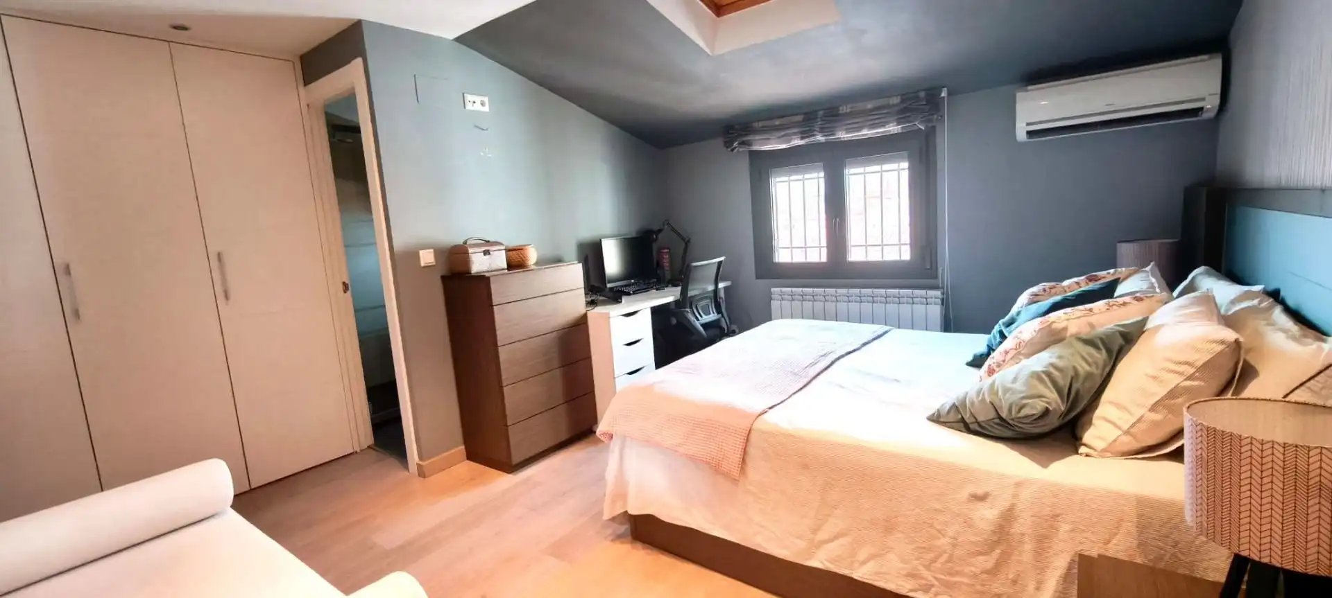 Dormitori de Àtic en venda en Zaragoza amb Aire condicionat, Calefacció i Terrassa