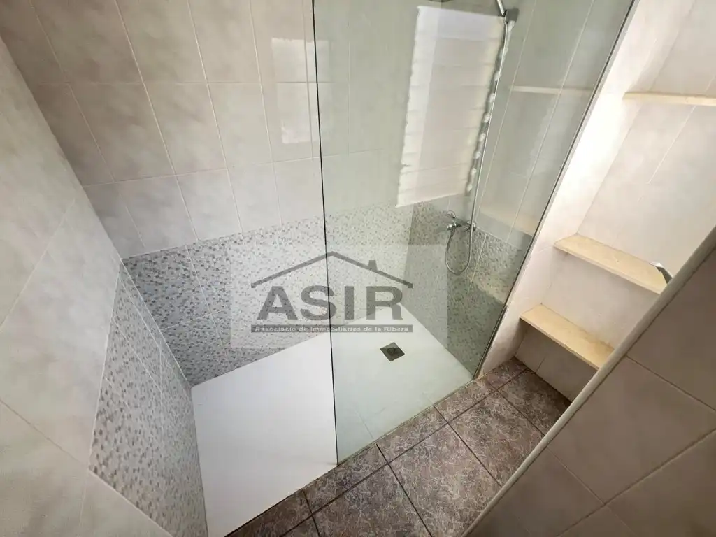 Flat for rent in Calle Doctor Ferran, Albuixarres