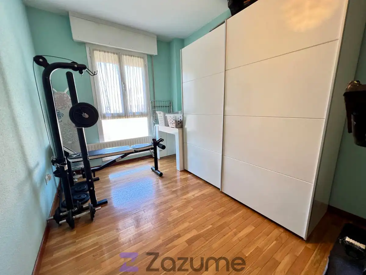 Wohnung zur Miete in Blas de Otero Kalea, Lakua-Bizkarra