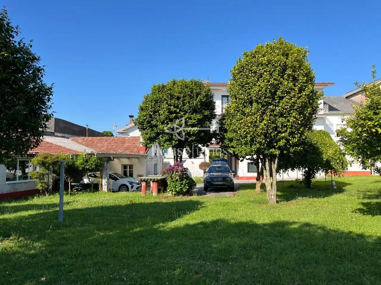 Garden of Buildings for sale in Pontedeume