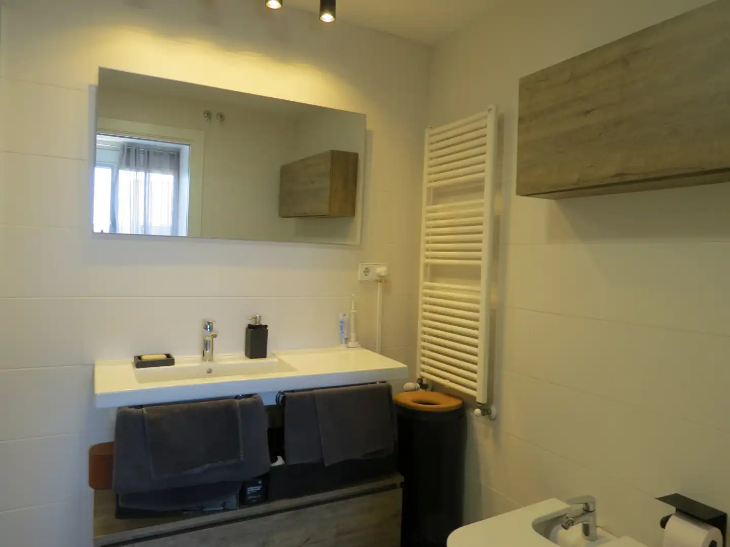 Bathroom of Attic for sale in Mataró  with Air Conditioner, Heating and Private garden