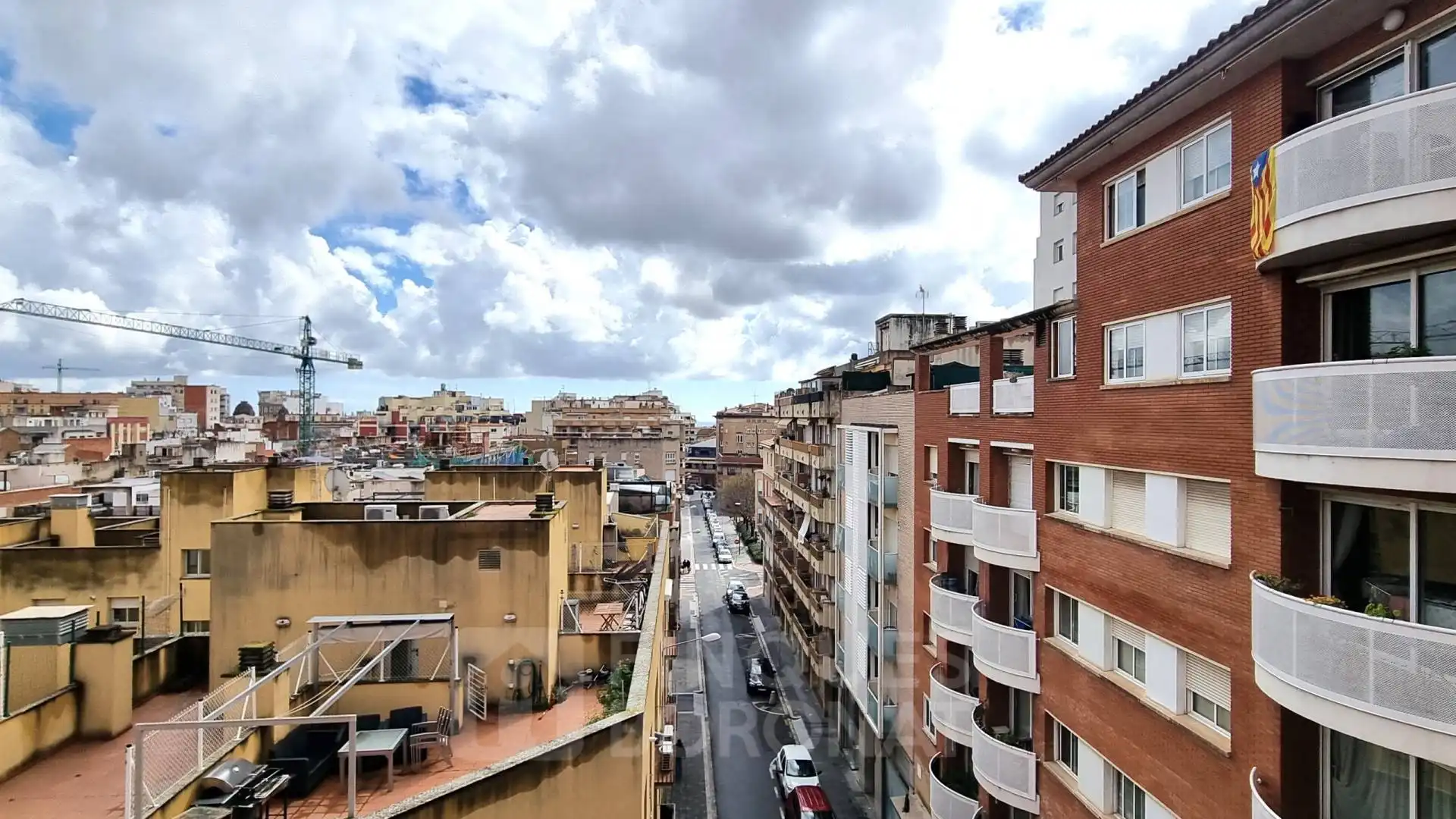 Vista exterior de Piso en venta en Reus con Calefacción y Balcón