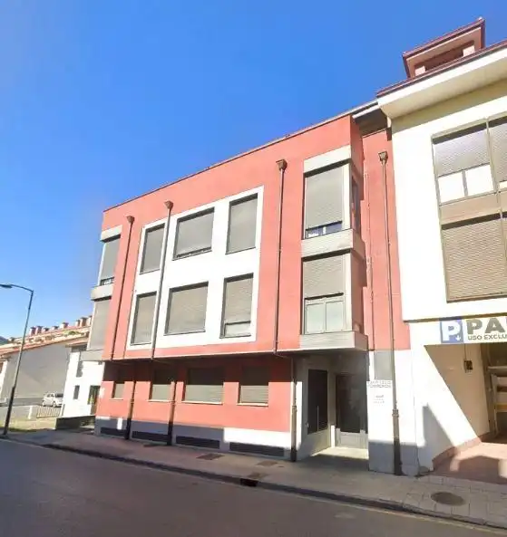 Pis en venda a Avenida La Vega de Santiago 44, imagen 3