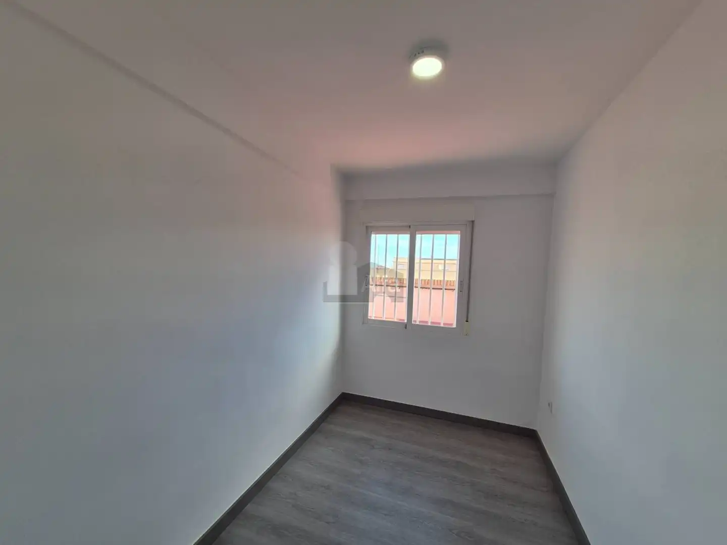 Attic for rent in Avinguda dels Tamarindes, 4, Nou Campanar