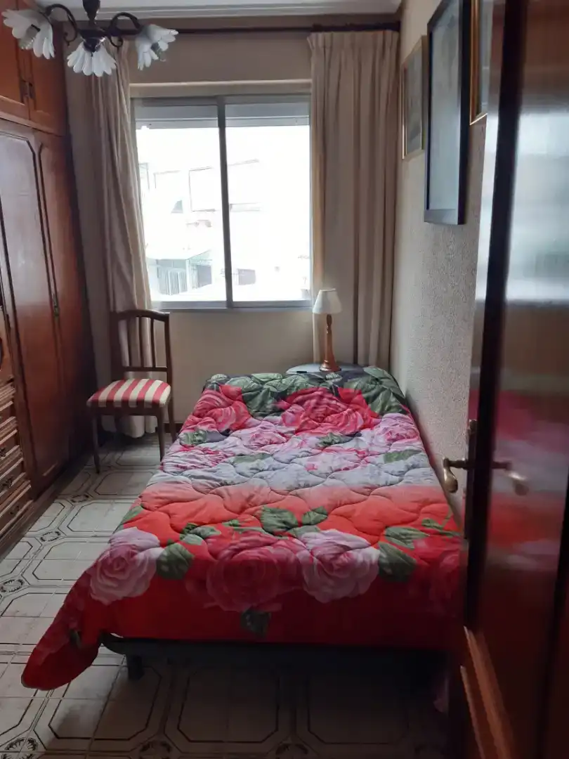 Habitación de Piso para compartir en L'Olivereta