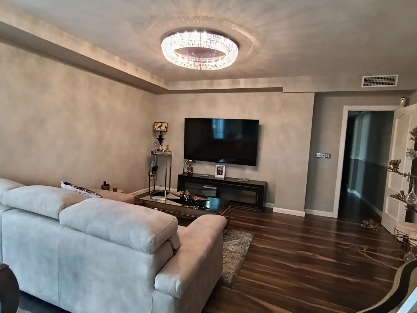 Sala de estar de Ático en venta en Totana con Parquet