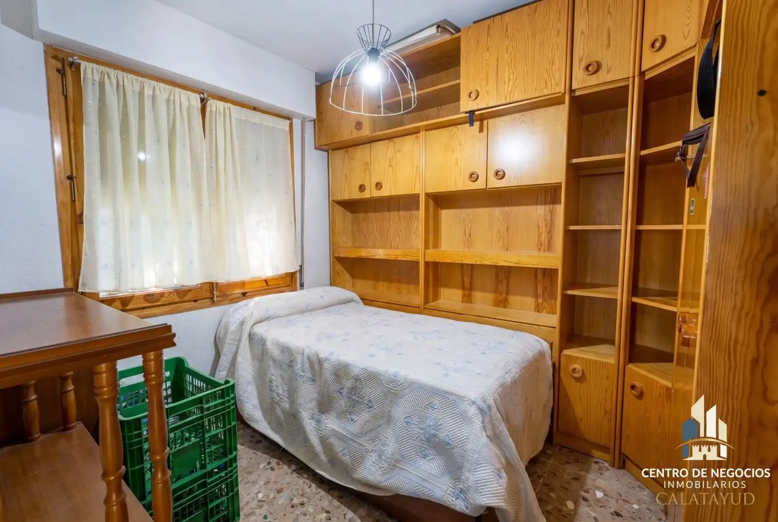 Dormitori de Casa o xalet en venda en Calatayud amb Aire condicionat, Calefacció i Piscina