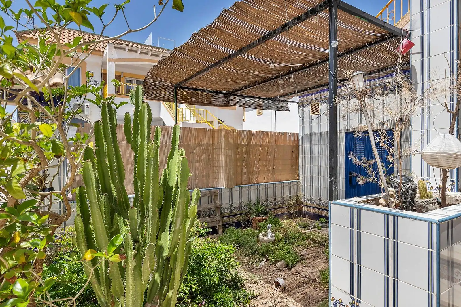 Garden of Houses for sale in Torrevieja  with Terrace, Furnished and Community pool