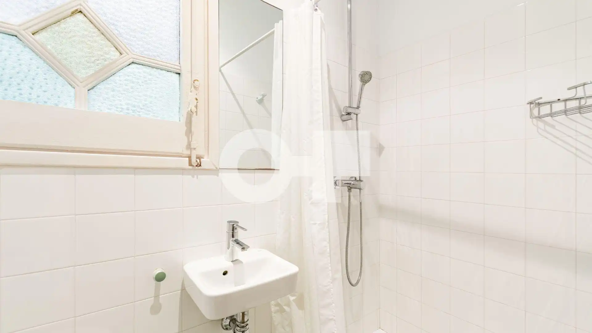 Piso con terraza en venta en Carrer Carrer Villarroel, imagen 43
