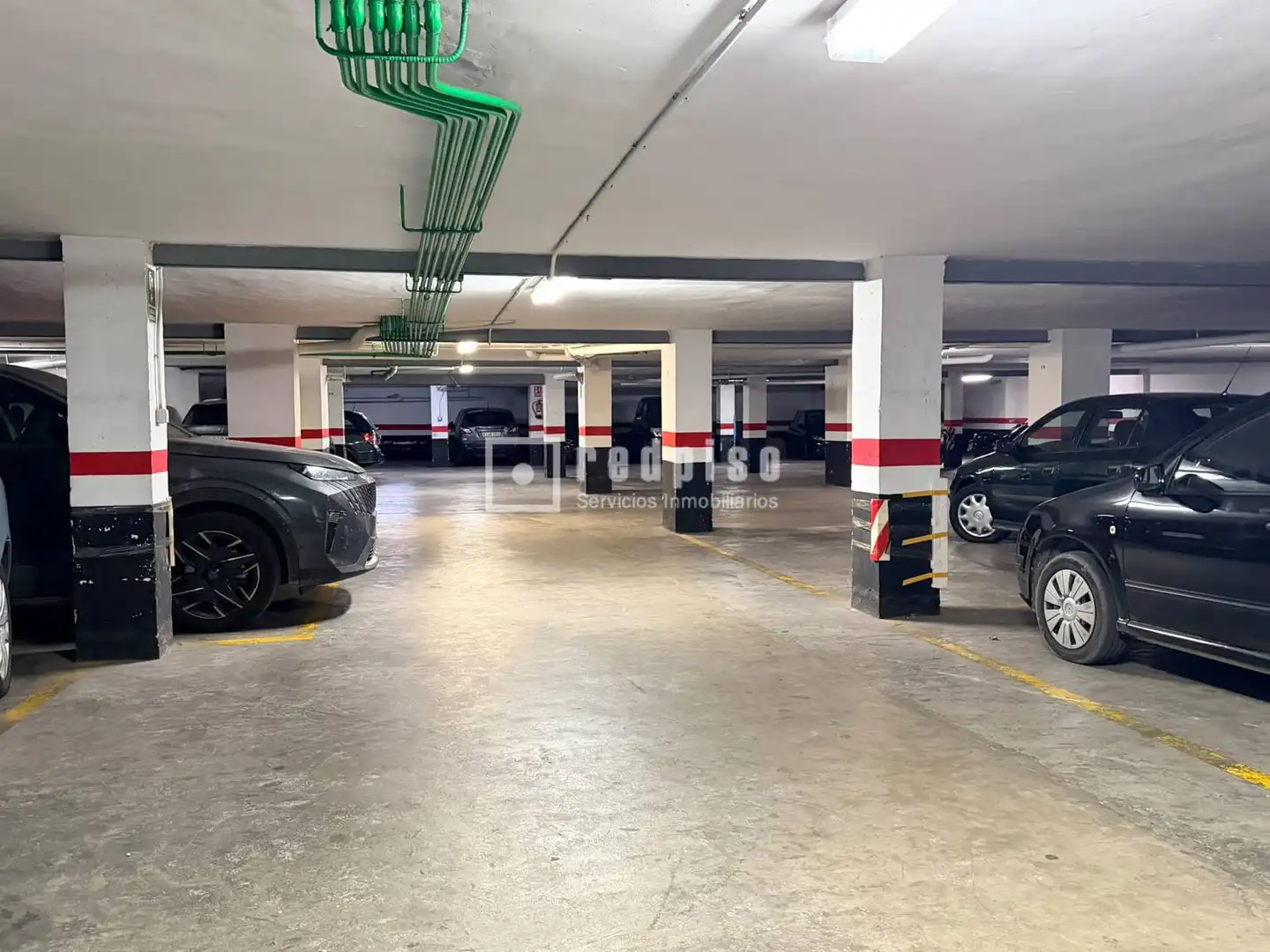 Aparcament de Garatge en venda en Camins al Grau