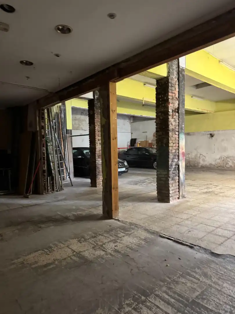 Geschaftsraum zur Miete in Torrelavega 
