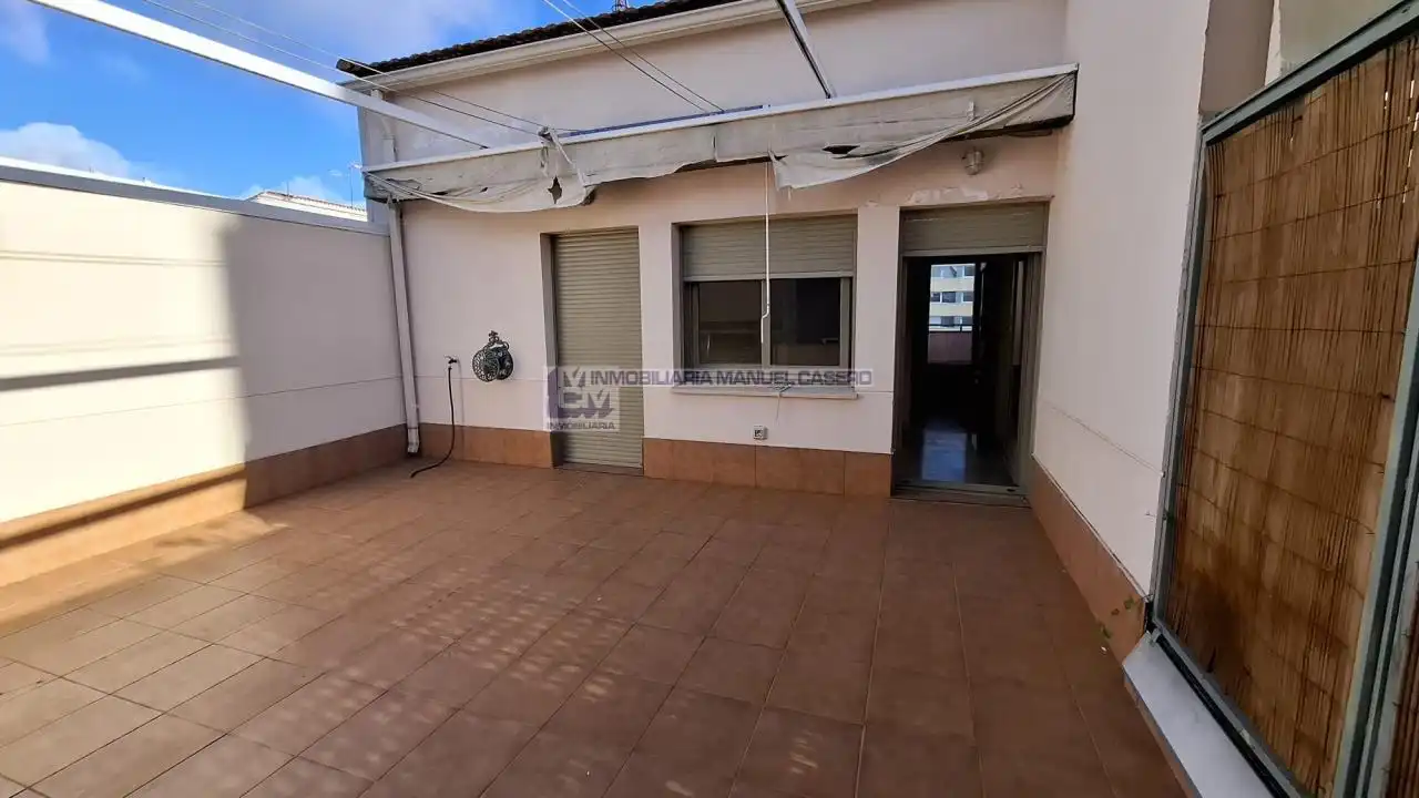 Terraza de Ático en venta en Cáceres con Calefacción, Terraza y Trastero